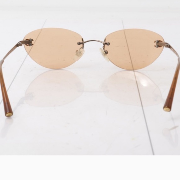 Authentic Chanel Vintage Frameless Sunglasses - Picture 2 of 12